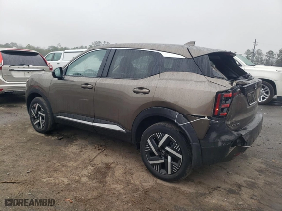 2025 Nissan Kicks SV with VIN 3N8AP6CA8SL324993, listed as a Copart auction lot 45036445 with 618 mi miles and Salvage Title. Bid and sale history available at carsss.com. Image 2.