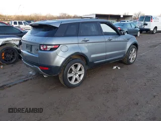2013 Land Rover Range Rover Evoque Pure Premium z VIN SALVR2BG2DH707604, wystawiony jako IAAI lot #41199994 z przebiegiem 115 922 mil mil oraz . Historia ofert i sprzedaży dostępna na DreamBid. Obrazek 4.