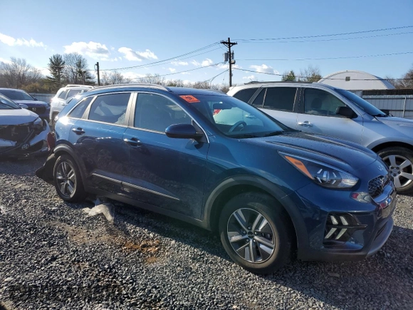 2022 Kia Niro LXS SE with VIN KNDCB3LC7N5533973, listed as a Copart auction lot 84605624 with 38,797 mi miles and Salvage Title. Bid and sale history available at carsss.com. Image 4.