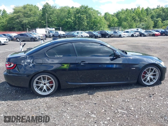 2011 BMW 3 Series 335i xDrive with VIN WBAKF9C56BE247125, listed as a IAAI auction lot 39738395 with 144,405 mi miles. Bid and sale history available at carsss.com. Image 13.