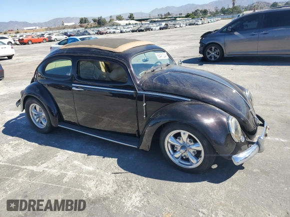 1963 Volkswagen Beetle with VIN 5020781, listed as a Copart auction lot 68491334 with 36,482 mi miles and Salvage Title. Bid and sale history available at DreamBid. Image 4.