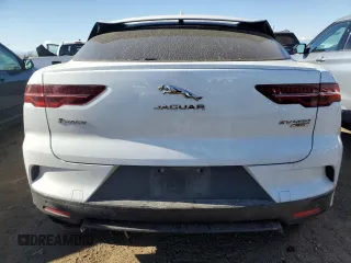 2020 Jaguar I-Pace S z VIN SADHB2S1XL1F84587, wystawiony jako Copart lot #75779393 z przebiegiem Nie podano mil oraz . Historia ofert i sprzedaży dostępna na DreamBid. Obrazek 6.