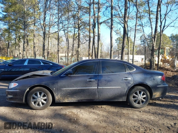 2008 Buick LaCrosse CXL with VIN 2G4WD582881134977, listed as a IAAI auction lot 41447032 with 110,411 mi miles. Bid and sale history available at carsss.com. Image 14.