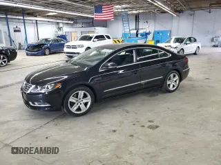 2013 Volkswagen CC Sport z VIN WVWAP7AN3DE517918, wystawiony jako Copart lot #55080285 z przebiegiem 56 408 mil mil oraz Szkody całkowita. Historia ofert i sprzedaży dostępna na DreamBid. Obrazek 1.