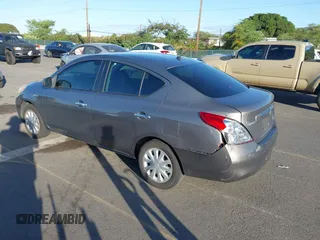 2012 Nissan Versa SL with VIN 3N1CN7AP2CL813868, listed as a IAAI auction lot 41512718 with 88,318 mi miles. Bid and sale history available at carsss.com. Image 3.