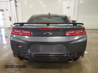 2018 Chevrolet Camaro 2SS z VIN 1G1FH1R71J0190264, wystawiony jako Copart lot #41827695 z przebiegiem 91 749 mil mil oraz Szkoda całkowita • Salvage title. Historia ofert i sprzedaży dostępna na DreamBid. Obrazek 6.