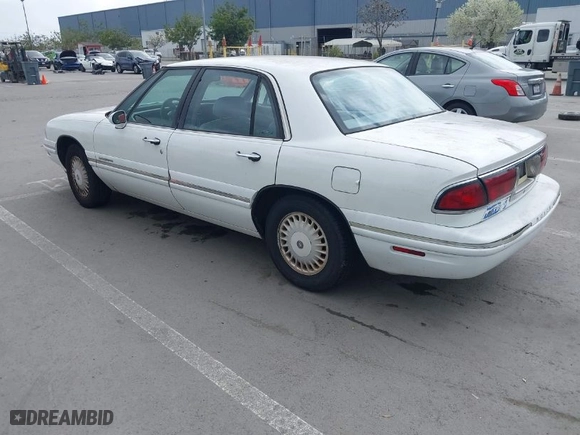 1998 Buick LeSabre Limited with VIN 1G4HR52K2WH500817, listed as a IAAI auction lot 41911170 with 209551 miles. Bid and sale history available at carsss.com. Image 3.