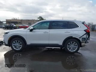 2025 Honda CR-V EX-L with VIN 2HKRS4H70SH418137, listed as a IAAI auction lot 41067968 with 4,701 mi miles and . Bid and sale history available at DreamBid. Image 15.