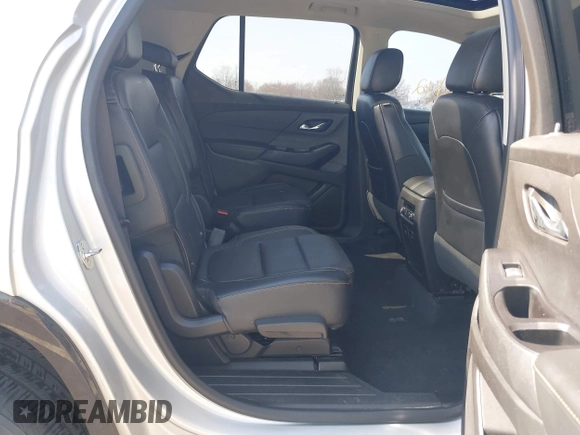 2018 Chevrolet Traverse Premier with VIN 1GNERKKW1JJ137976, listed as a IAAI auction lot 41728142 with 119,515 mi miles. Bid and sale history available at carsss.com. Image 8.