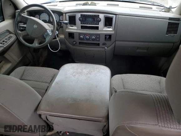 2007 Dodge 1500 SLT z VIN 1D7HA18P57J520096, wystawiony jako Copart lot #54213765 z przebiegiem 134 590 mil mil oraz Szkoda całkowita • Salvage title. Historia ofert i sprzedaży dostępna na DreamBid. Obrazek 8.