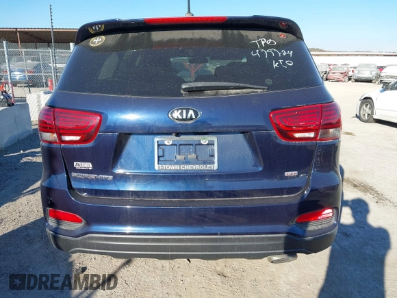 2020 Kia Sorento LX with VIN 5XYPG4A34LG631388, listed as a IAAI auction lot 40513563 with 112,565 mi miles. Bid and sale history available at carsss.com. Image 17.