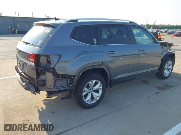 2018 Volkswagen Atlas SE z VIN 1V2DR2CA2JC550354, wystawiony jako IAAI lot #42481731 z przebiegiem 119 914 mil mil oraz . Historia ofert i sprzedaży dostępna na DreamBid. Obrazek 4.
