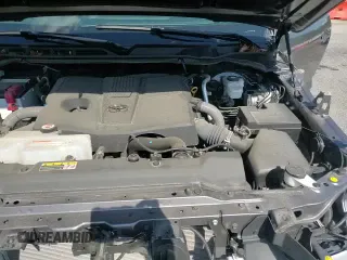 2023 Toyota Tundra SR5 z VIN 5TFLA5EC1PX017692, wystawiony jako Copart lot #67800035 z przebiegiem 21 198 mil mil oraz Szkoda całkowita • Salvage title. Historia ofert i sprzedaży dostępna na DreamBid. Obrazek 13.