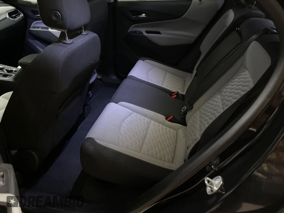 2019 Chevrolet Equinox LT z VIN 2GNAXTEV2K6259533, wystawiony jako IAAI lot #42556128 z przebiegiem 91 907 mil mil oraz . Historia ofert i sprzedaży dostępna na DreamBid. Obrazek 16.