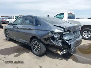 2021 Volkswagen Jetta S z VIN 3VWC57BU1MM024086, wystawiony jako IAAI lot #42009047 z przebiegiem 48 280 mil mil oraz . Historia ofert i sprzedaży dostępna na DreamBid. Obrazek 6.