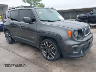 2020 Jeep Renegade Latitude z VIN ZACNJABB8LPL62919, wystawiony jako IAAI lot #42161042 z przebiegiem 94 948 mil mil oraz . Historia ofert i sprzedaży dostępna na DreamBid. Obrazek 1.