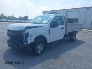 2018 Ford F-250 XL z VIN 1FDBF2A60JEC21183, wystawiony jako IAAI lot #42589005 z przebiegiem 76 581 mil mil oraz . Historia ofert i sprzedaży dostępna na DreamBid. Obrazek 16.