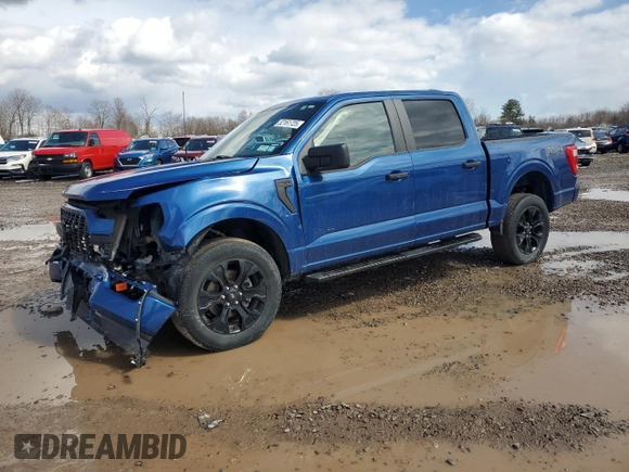 2022 Ford F-150 XL with VIN 1FTEW1EP3NFA76820, listed as a Copart auction lot 52161725 with 32,265 mi miles and Salvage Title. Bid and sale history available at carsss.com. Image 1.