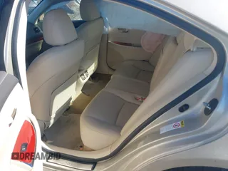 2011 Lexus ES 330 with VIN JTHBK1EG7B2466044, listed as a IAAI auction lot 39892963 with 76,246 mi miles and . Bid and sale history available at carsss.com. Image 8.