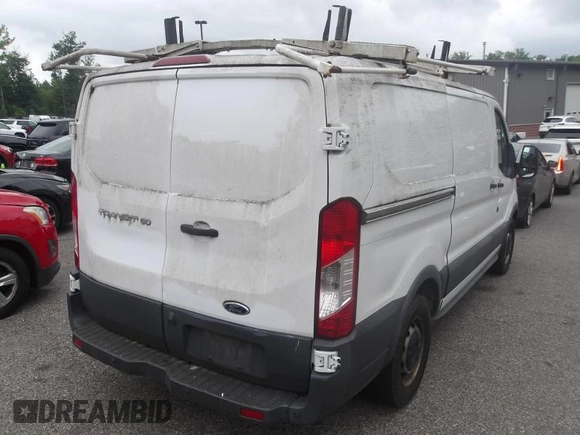 2017 Ford Transit с VIN 1FTYE1YM3HKA68343, выставлен на аукционе IAAI как лот 42741587 с пробегом 184 507 миль миль и . История ставок и продаж доступна на DreamBid. Изображение 9.