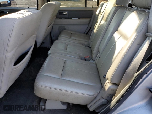 2011 Ford Expedition XL z VIN 1FMJU1G53BEF21649, wystawiony jako Copart lot #84542364 z przebiegiem 175 320 mil mil oraz Szkoda całkowita • Salvage title. Historia ofert i sprzedaży dostępna na DreamBid. Obrazek 11.