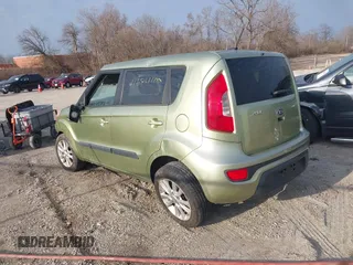 2013 Kia Soul with VIN KNDJT2A59D7571257, listed as a IAAI auction lot 41684100 with 146,320 mi miles. Bid and sale history available at carsss.com. Image 3.