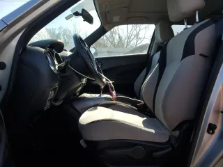 2012 Nissan Juke SV with VIN JN8AF5MR0CT109476, listed as a Copart auction lot 82809634 with 70,211 mi miles and Salvage Title. Bid and sale history available at carsss.com. Image 7.