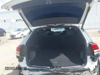 2022 Volkswagen Atlas SE with VIN 1V2WE2CA1NC217119, listed as a IAAI auction lot 42251488 with 45,034 mi miles and . Bid and sale history available at DreamBid. Image 18.