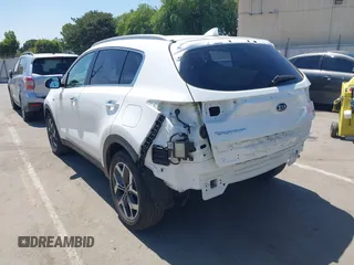2021 Kia Sportage EX with VIN KNDPNCAC3M7886337, listed as a IAAI auction lot 42257589 with 45,216 mi miles and . Bid and sale history available at DreamBid. Image 18.