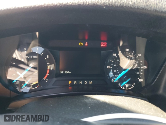 2015 Ford Expedition Max XLT with VIN 1FMJK1JTXFEF05256, listed as a Copart auction lot 48707445 with 311,160 mi miles and Clean title. Bid and sale history available at DreamBid. Image 9.
