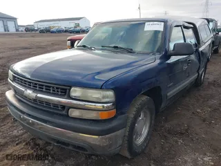 1999 Chevrolet Silverado 1500 LS with VIN 2GCEC19V1X1155172, listed as a IAAI auction lot 41488962 with 308,758 mi miles. Bid and sale history available at carsss.com. Image 2.