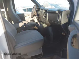 2012 Chevrolet Express Cargo Van with VIN 1GCWGGBA0C1100411, listed as a IAAI auction lot 41024219 with 197,251 mi miles. Bid and sale history available at carsss.com. Image 5.