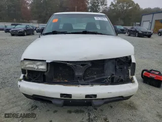 1999 Chevrolet S-10 LS with VIN 1GCCS19X3XK236086, listed as a Copart auction lot 79175574 with 181,975 mi miles and Salvage Title. Bid and sale history available at carsss.com. Image 5.