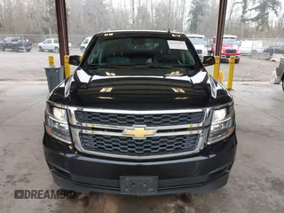 2019 Chevrolet Suburban LT z VIN 1GNSKHKC4KR177374, wystawiony jako IAAI lot #41323234 z przebiegiem 157 470 mil mil oraz . Historia ofert i sprzedaży dostępna na DreamBid. Obrazek 12.