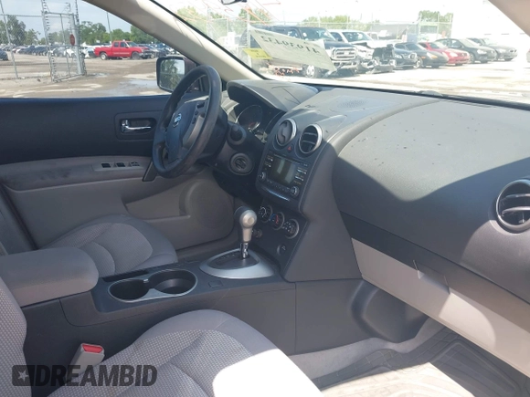 2013 Nissan Rogue S with VIN JN8AS5MT2DW009340, listed as a IAAI auction lot 41939432 with 131,002 mi miles. Bid and sale history available at carsss.com. Image 5.