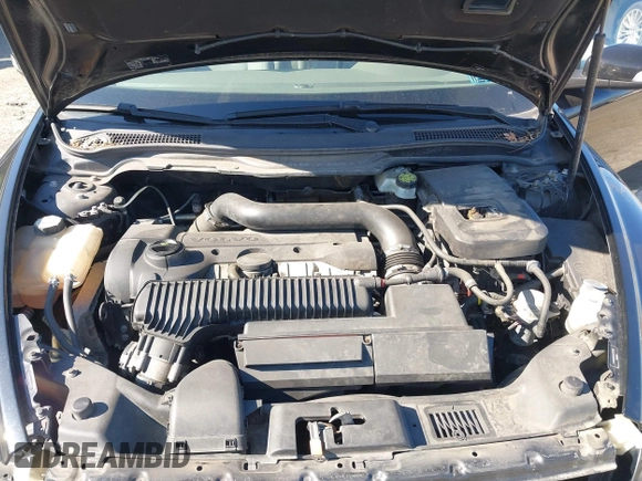 2010 Volvo C30 with VIN YV1672MK5A2173056, listed as a IAAI auction lot 42032147 with 95,476 mi miles and . Bid and sale history available at DreamBid. Image 10.