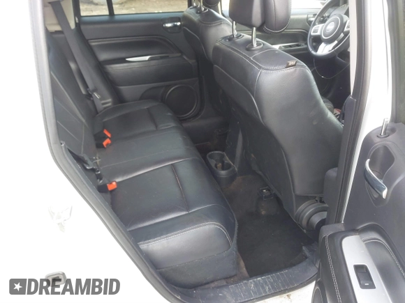2015 Jeep Compass High Altitude Edition with VIN 1C4NJDEB6FD269920, listed as a IAAI auction lot 41709213 with 162,633 mi miles. Bid and sale history available at carsss.com. Image 8.