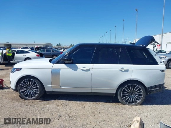 2022 Land Rover Range Rover Westminster z VIN SALGS2RU3NA460712, wystawiony jako IAAI lot #41578730 z przebiegiem 57 119 mil mil oraz . Historia ofert i sprzedaży dostępna na DreamBid. Obrazek 15.