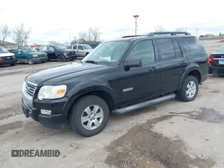 2007 Ford Explorer XLT with VIN 1FMEU73E67UB82828, listed as a IAAI auction lot 42094138 with 175,627 mi miles. Bid and sale history available at carsss.com. Image 2.