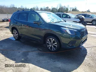 2024 Subaru Forester Limited with VIN JF2SKALC0RH430903, listed as a IAAI auction lot 41609553 with 6,050 mi miles. Bid and sale history available at carsss.com. Image 1.