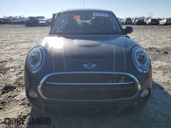 2018 MINI Hardtop 4 Door Cooper S z VIN WMWXU3C54J2F50318, wystawiony jako Copart lot #87093104 z przebiegiem Nie podano mil oraz Czysty tytuł • Clean title. Historia ofert i sprzedaży dostępna na DreamBid. Obrazek 5.