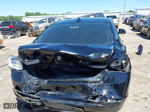 2014 BMW 3 Series 328i с VIN WBA3A5G54ENP32289, выставлен на аукционе IAAI как лот 42316443 с пробегом Не указан миль и . История ставок и продаж доступна на DreamBid. Изображение 16.