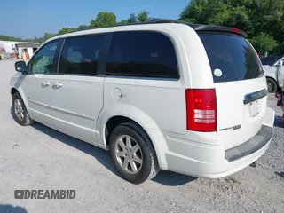 2008 Chrysler Town & Country Touring with VIN 2A8HR54P38R844492, listed as a IAAI auction lot 42691356 with 223,120 mi miles and . Bid and sale history available at DreamBid. Image 3.