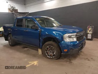 2024 Ford Maverick XLT with VIN 3FTTW8H32RRA35113, listed as a IAAI auction lot 41908776 with 13,354 mi miles. Bid and sale history available at carsss.com. Image 1.