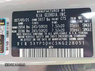 2022 Kia Telluride SX with VIN 5XYP5DHC5NG228051, listed as a IAAI auction lot 41964779 with 48,340 mi miles and . Bid and sale history available at carsss.com. Image 9.