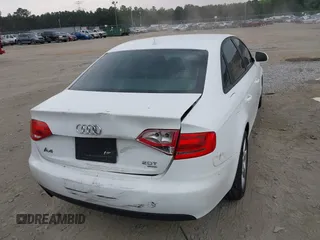 2009 Audi A4 Premium z VIN WAULF78KX9N035426, wystawiony jako IAAI lot #42219508 z przebiegiem 140 881 mil mil oraz . Historia ofert i sprzedaży dostępna na DreamBid. Obrazek 16.