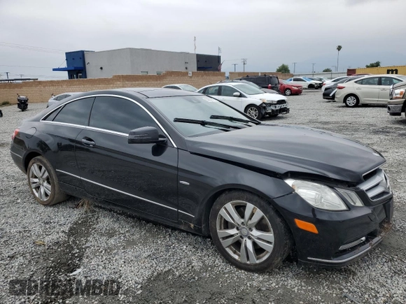 2012 Mercedes-Benz E 350 with VIN WDDKJ5KB0CF140171, listed as a Copart auction lot 55951915 with 171,708 mi miles and Salvage title. Bid and sale history available at DreamBid. Image 4.