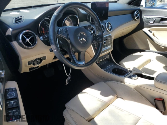 2019 Mercedes-Benz CLA 250 with VIN WDDSJ4EB1KN700712, listed as a Copart auction lot 49927195 with 86,833 mi miles and Salvage Title. Bid and sale history available at DreamBid. Image 8.