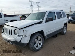 2016 Jeep Patriot Latitude with VIN 1C4NJRFB1GD501224, listed as a Copart auction lot 41407995 with 54,879 mi miles and Salvage Title. Bid and sale history available at carsss.com. Image 1.