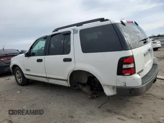 2006 Ford Explorer XLS with VIN 1FMEU62E46UB28972, listed as a Copart auction lot 43192195 with 227,573 mi miles and Salvage Title. Bid and sale history available at carsss.com. Image 2.